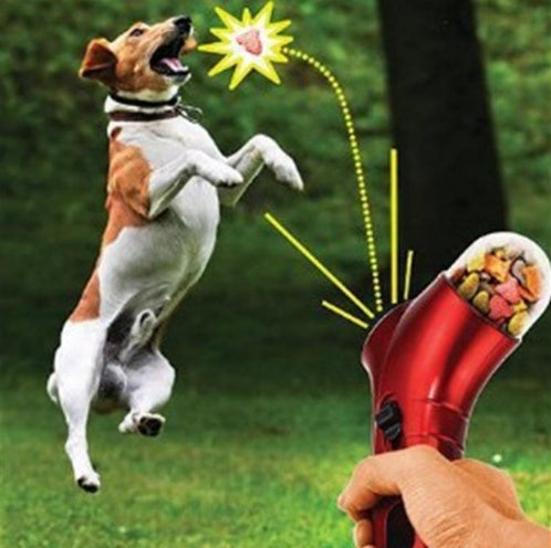Pet Treat Launcher – Interactive Feeding Toy for Dogs & Cats
